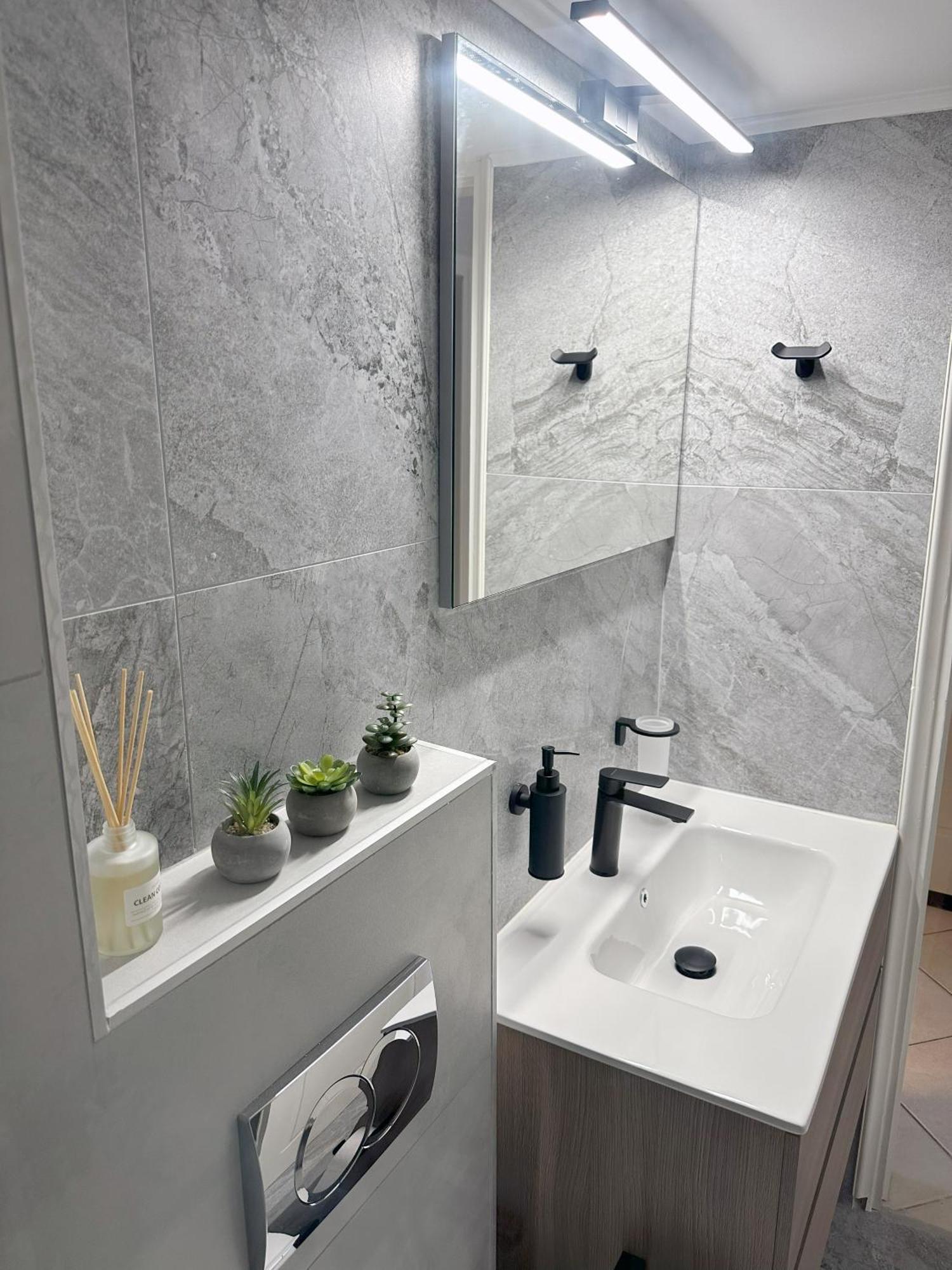 Less Is More Apartment Preveza Exterior photo